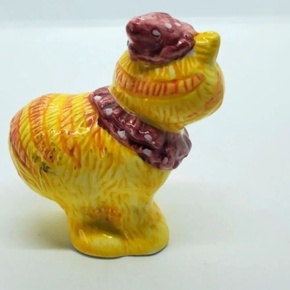 Vintage Yellow Cat Figurine | Retro Hand Painted Kitten Decor Salt Shaker